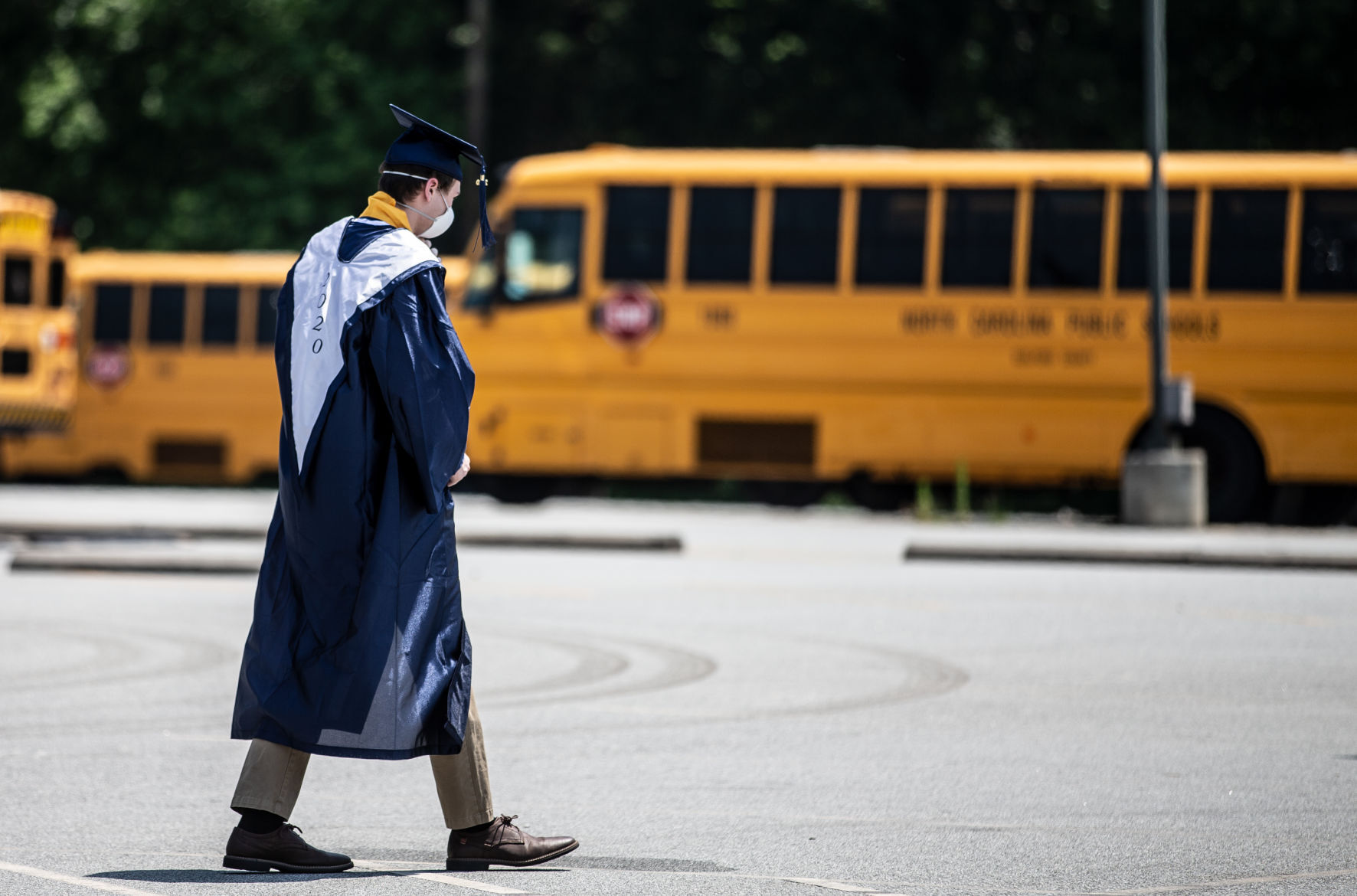 20200607g_nws_Grad Grimsley